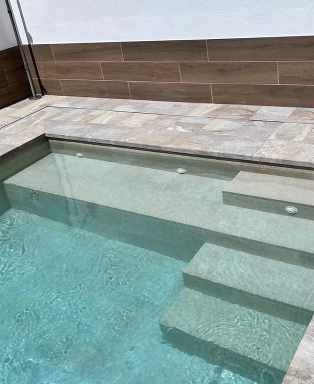 Empresa de construcción de piscinas a medida en Las Rozas, Torrelodones y alrededores